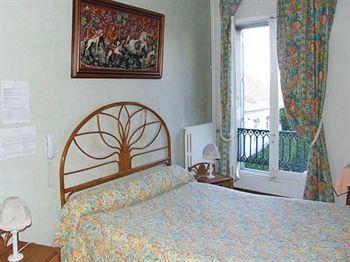 Logis Hotel De France โลช ภายนอก รูปภาพ