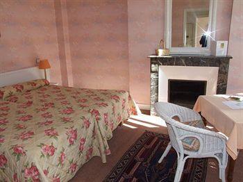 Logis Hotel De France โลช ภายนอก รูปภาพ